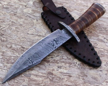 Damascus-Steel-Bowie-Hunting-Knife-With-Leather-Sheath