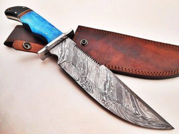 Beautiful-Custom-Handmade-Damascus-Steel-Hunting-Bowie-Knife-Natural-Buffalo-Horn-With-Colored-Camel-Bone-Handle